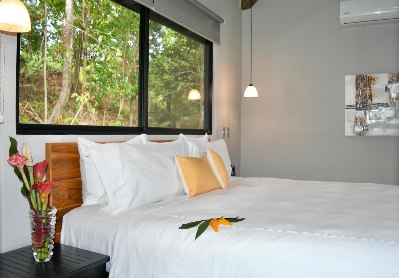 Rancho Pacifico - Boutique Hotel For Adults أوفيتا المظهر الخارجي الصورة